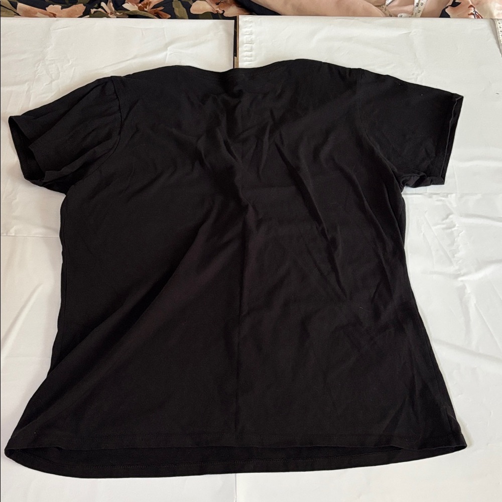 Schitt’s Creek “Ew, David” Graphic Tee Women’s 2X Black Funny TV Quote - Picture 7 of 7
